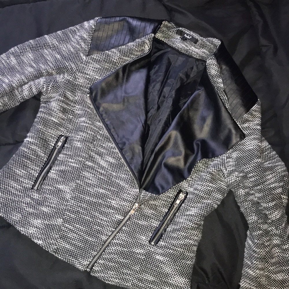 Jacket - Picture 3 of 3